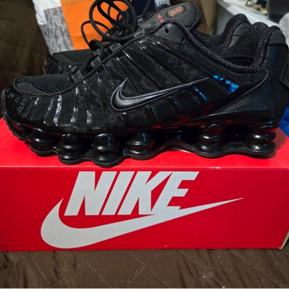 Women's Nike Shox TL